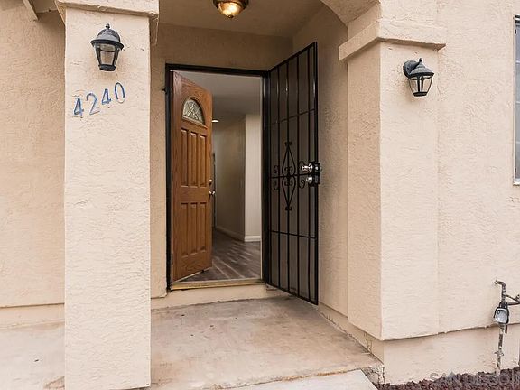 4th image of 4240-4242 47th St