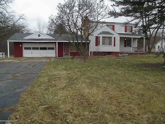 2nd image of 8196 N Dort Hwy