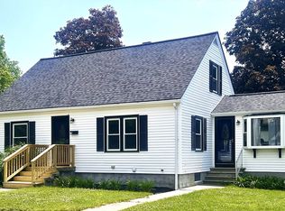 18 Greystone Ave, Webster, MA 01570