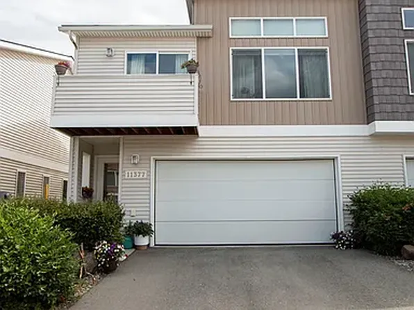11377 Conquistador Dr, Eagle River, AK 99577