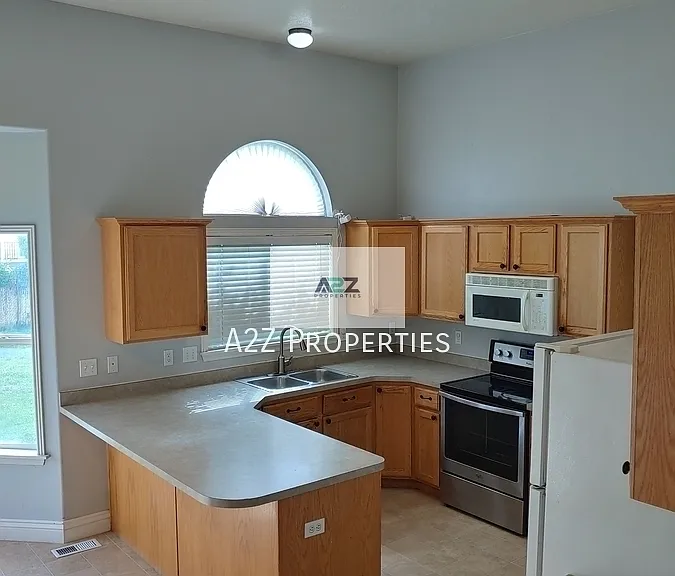 1105 S 770 W — Photo 6
