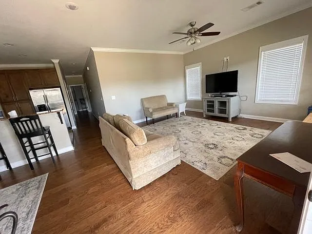 1317 Ashleys Dr — Photo 5