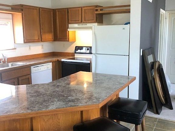 5th image of 1714 33rd St #171433RDST