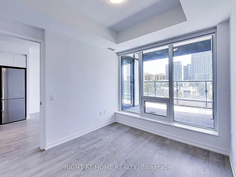 8868 Yonge St #208E — Photo 23