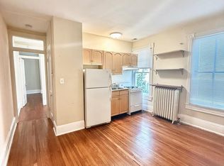 911 Prince St APT 4, Alexandria, VA 22314