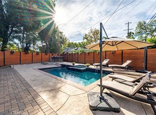 5345 Fallbrook Ave, Woodland Hills, CA 91367