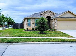 701 Rutherford Dr, Crowley, TX 76036