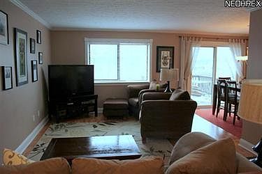 4th image of 9803 Country Scene Ln #5