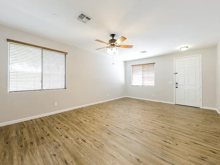 43362 N Vista Hills Dr — Photo 4