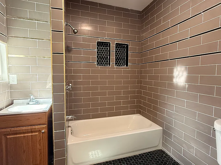 69 Worcester St #1 — Photo 17