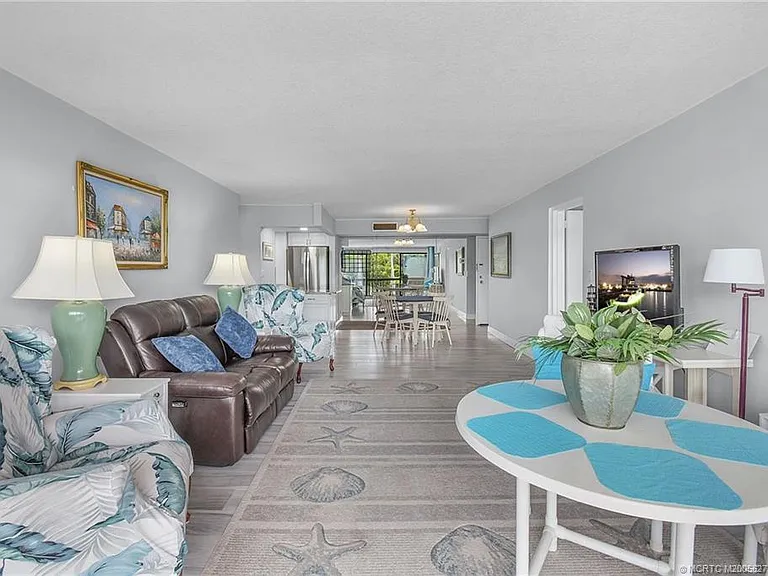 3792 NE Ocean Blvd #204S — Photo 17