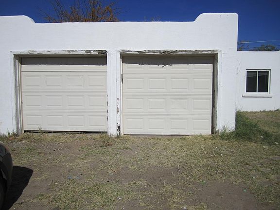 2nd image of 1513 Andrews Dr