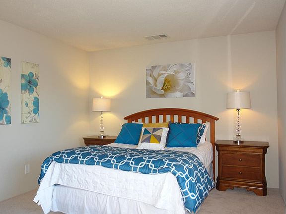 5th image of 2541 Coconut Dr