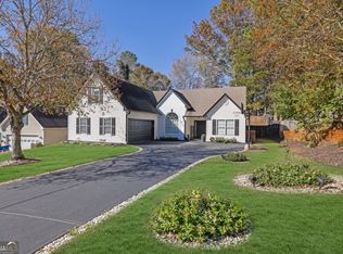 1413 Wilkes Crest Ct, Dacula, GA 30019