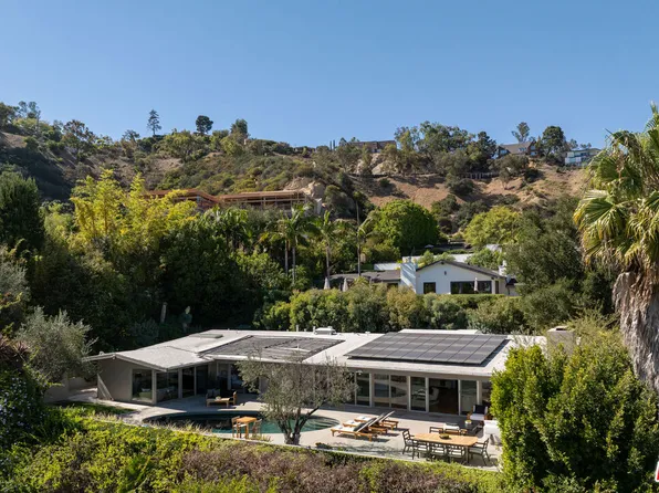 1813 Marcheeta Pl, Los Angeles, CA 90069