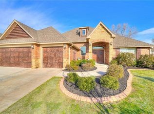 2801 Morgan Trce, Yukon, OK 73099