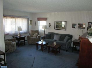 12107 Thornton Rd, Philadelphia, PA 19154