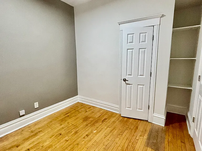 1435 N Ashland Ave #3R — Photo 9