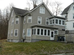 91 Scofield St, Walden, NY 12586