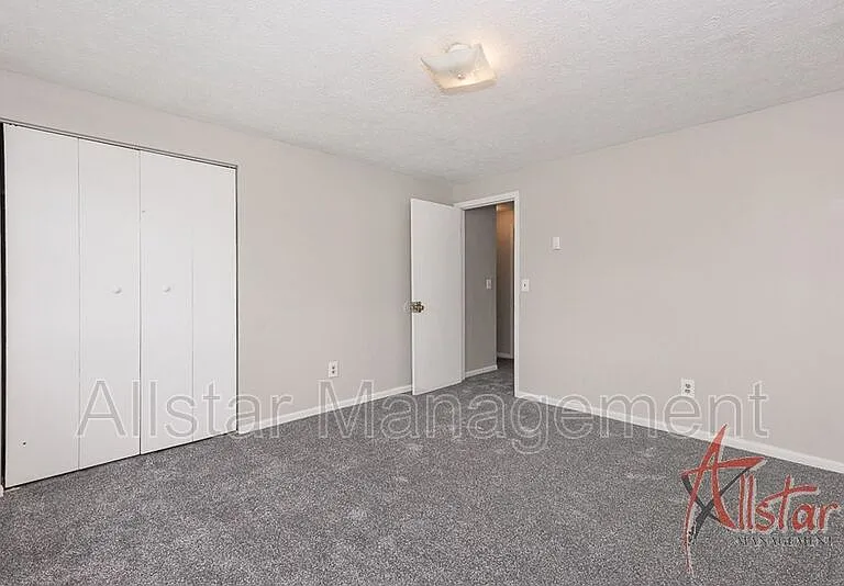 1323 Massachusetts Ave — Photo 21