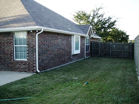 3rd image of 11759 Corsicana Dr