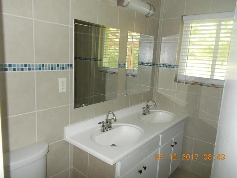112 Myra Lou Ave — Photo 8