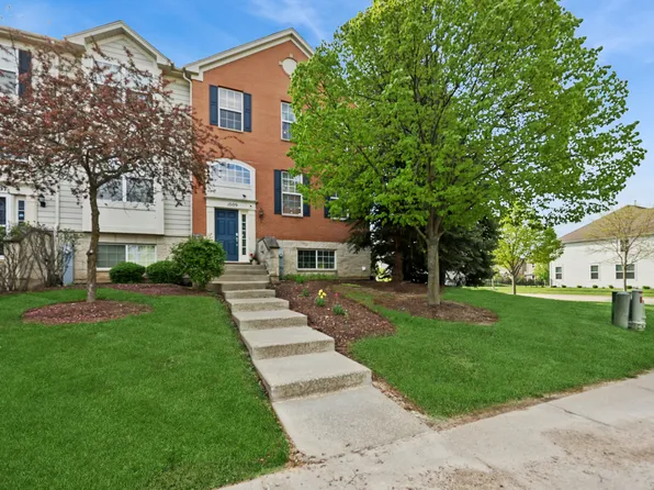 1009 Alberta Rd, Elgin, IL 60124