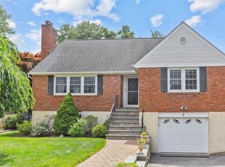 5 W End Pl, Harrison, NY 10528