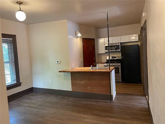 5th image of 168 Gibbs St APT 4