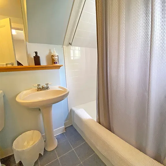263 Auburndale Ave — Photo 13