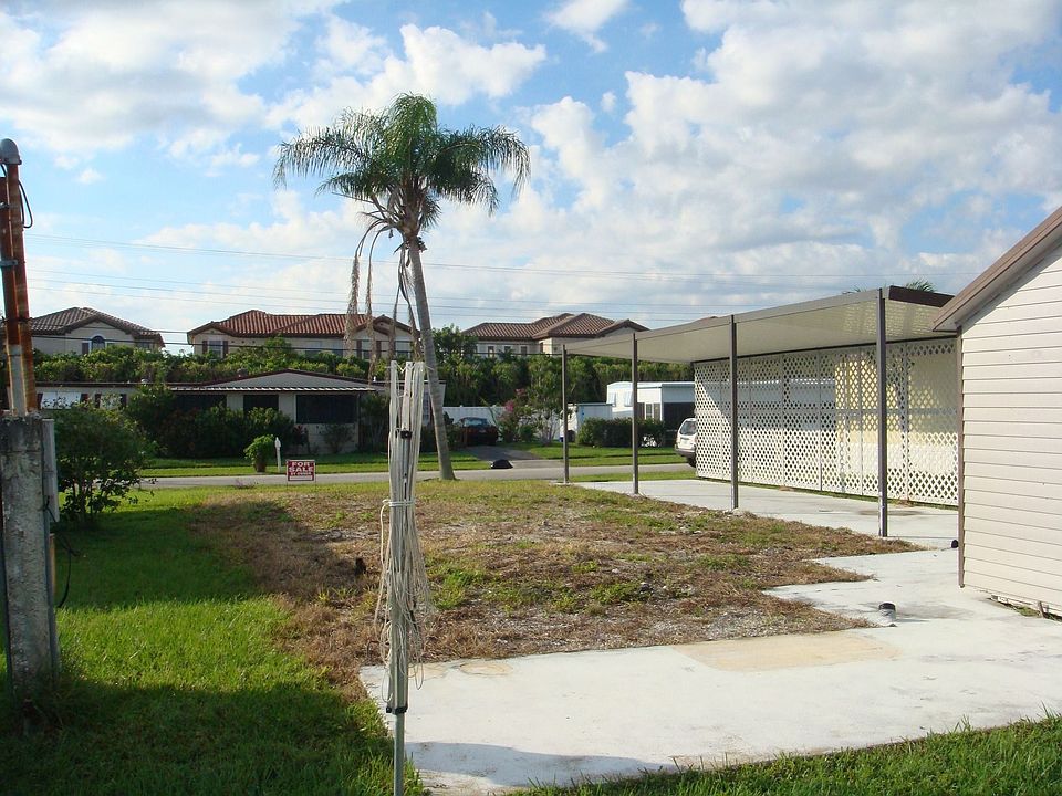 2nd image of 4147 Mission Bell Dr