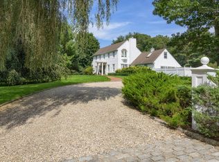 298 Seven Ponds Towd Rd, Water Mill, NY 11976