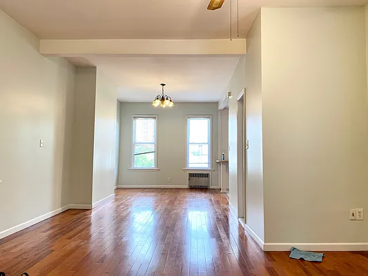 Rented by Purple Stone Realty LLC | media 4