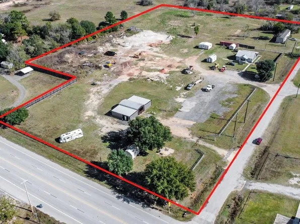 946 Saint Marys St Lot 3-4-5, Hempstead, TX 77445