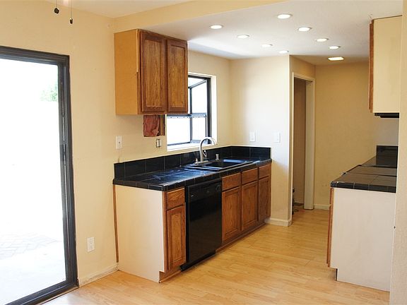 2nd image of 12650 Lakeshore Dr Unit 137