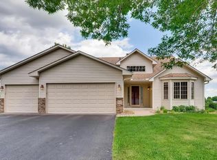 4319 Forest Rd, Saint Bonifacius, MN 55375