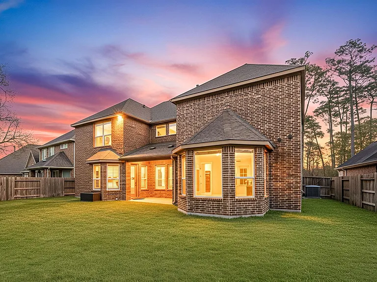 22335 Sawmill Ranch Dr — Photo 36