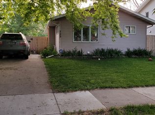 722 28th St N, Fargo, ND 58102