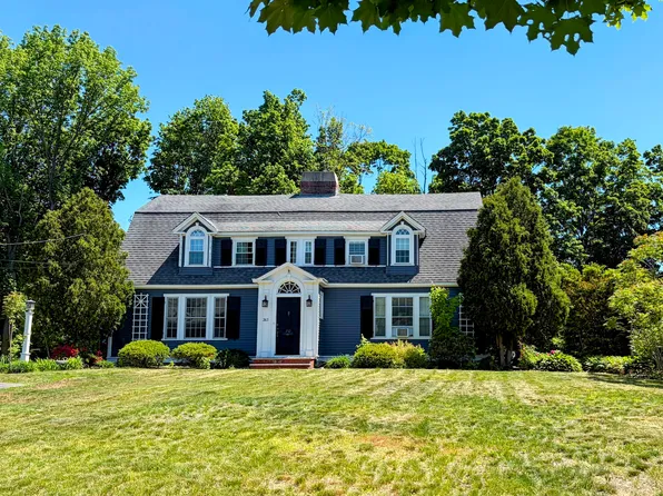 363 N Main St #363, Andover, MA 01810