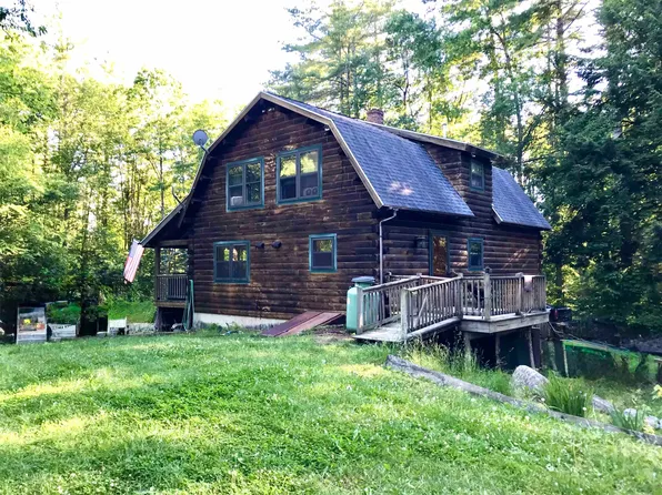 108 Old Bennington Road, Greenfield, NH 03047