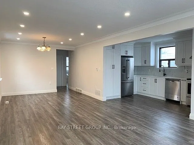 3 bed, $2,850 — Photo 2