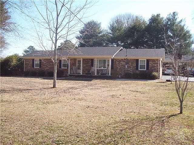 1st image of 292 Orchard Ln