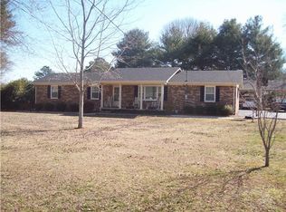 292 Orchard Ln, Winchester, TN 37398