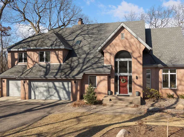 2621 Abbey Hill Dr, Minnetonka, MN 55305