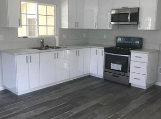 8448 Fenwick St, Sunland, CA 91040