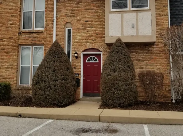 12863 Town And Four Dr, Saint Louis, MO 63141