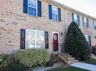 1068 Middle View Dr, Forest, VA 24551