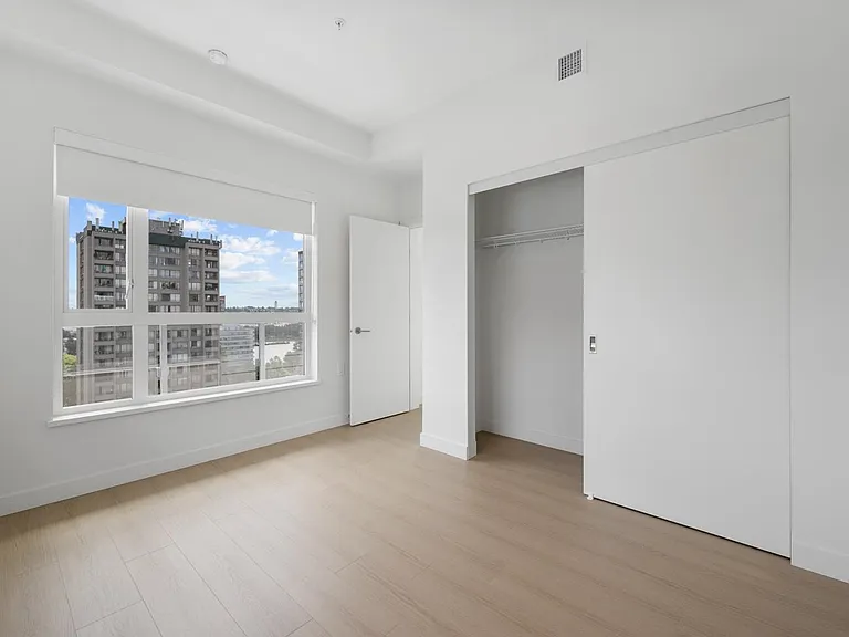 82 1st St #62X — Photo 15