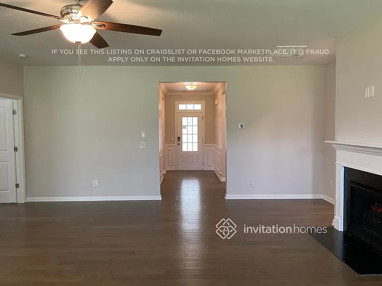 8026 Forest Hills Dr — Photo 3