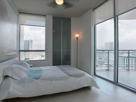 4th image of 350 S Miami Ave APT 3204